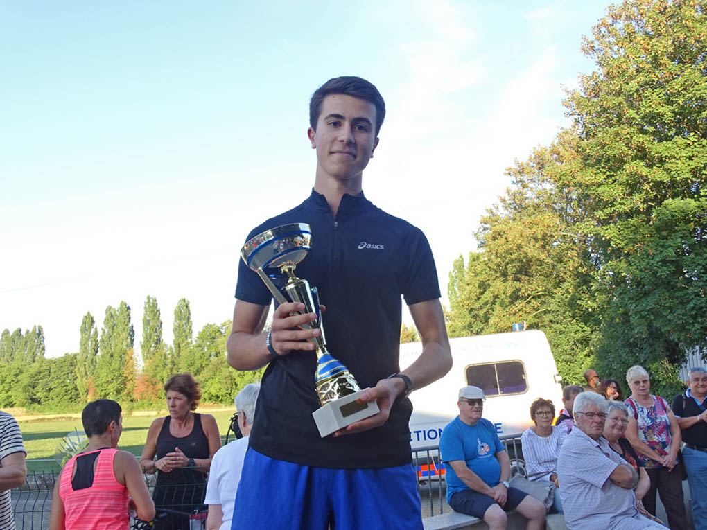 %_tempFileName180915_kaes-podiums-10%