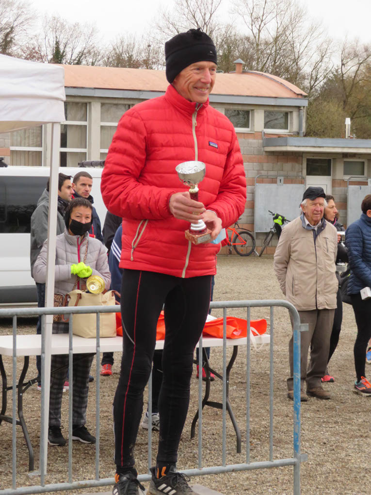 %_tempFileName2101128_Podiums-20%