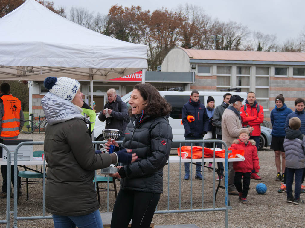 %_tempFileName2101128_Podiums-69%